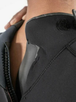 Fourth Element Xenos 7mm Wetsuit Mens -Online Dive Gear Sales Shop Fourth Element Xenos 7mm Mens Detail Neck Open