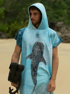 Ocean Armour Whale Shark Poncho -Online Dive Gear Sales Shop Ocean Armour Whale Shark Poncho Lifestyle Male Front